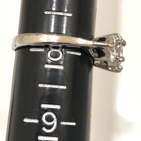 Timeless ring - Picture 5 of 9